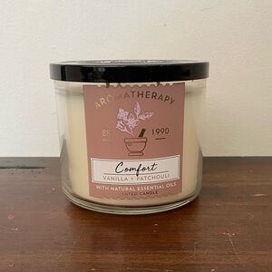 NWT Bath & Body Works Aromatherapy Comfort Candle Vanilla and Patchouli Rare